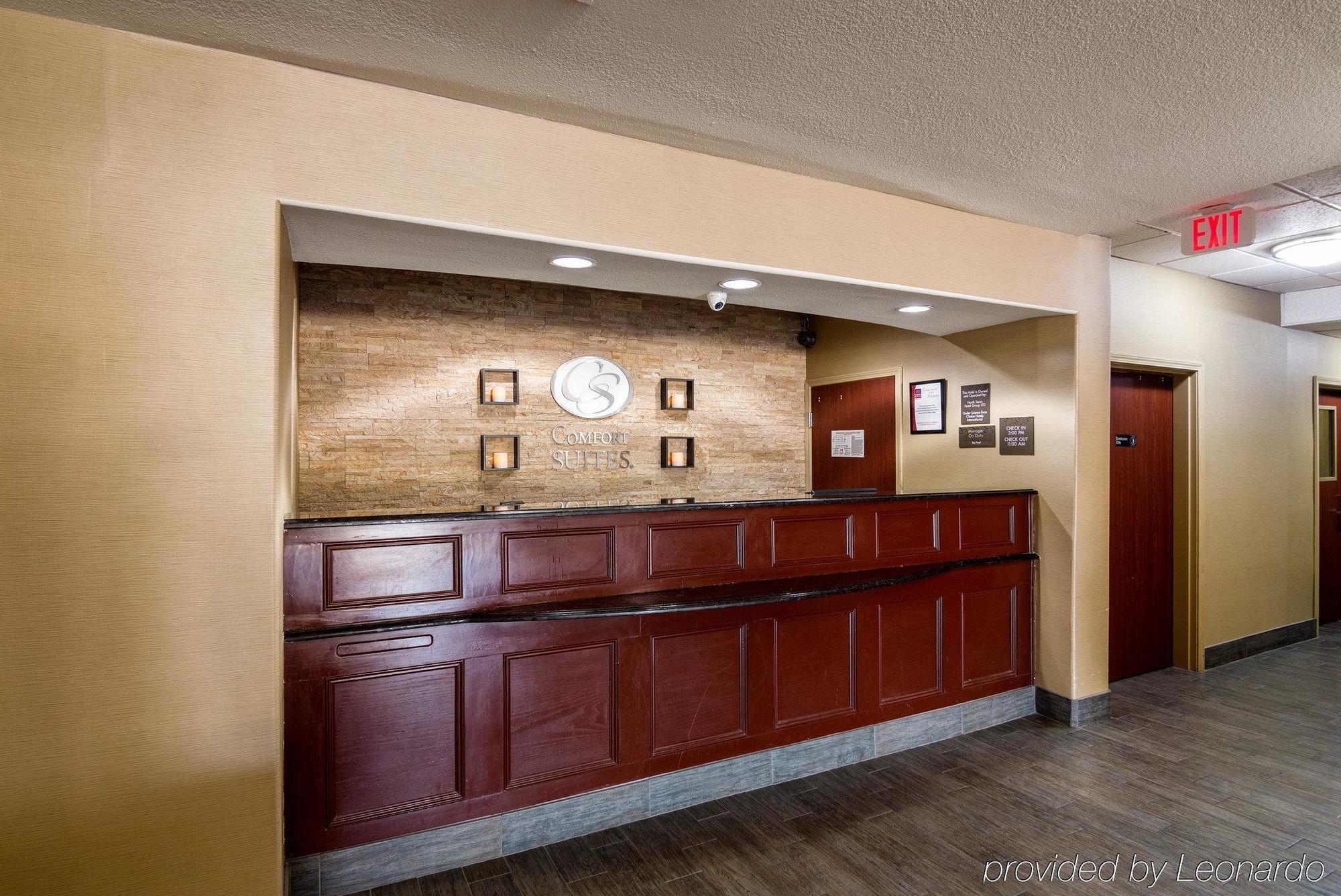 Comfort Suites Gainesville Exterior photo